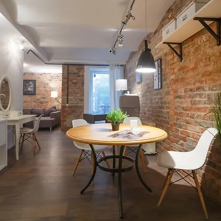 Διαμέρισμα Cozy And Romantic Designer